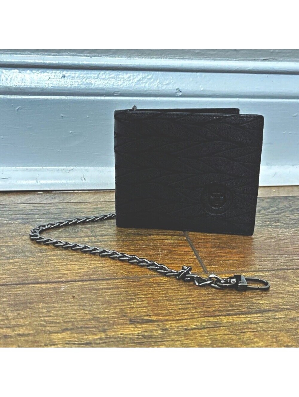 Bullcaptain Black Leather RFID blocking Bifold Wallet with AirTag Pocket & Chain